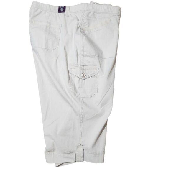 Gloria Vanderbilt Capri Shorts Size 24W Cream Color With Pockets - Picture 9 of 12